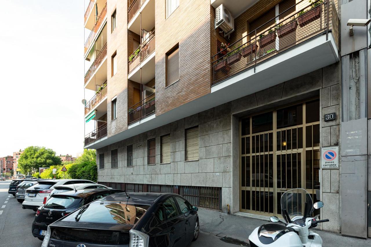 Udine M2 Balcony Apt Apartment Milan Exterior photo