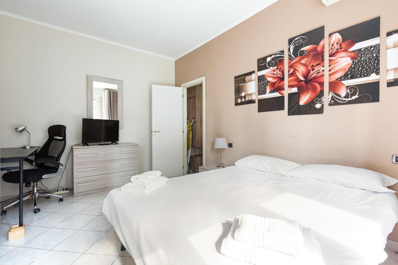 Udine M2 Balcony Apt Apartment Milan Exterior photo